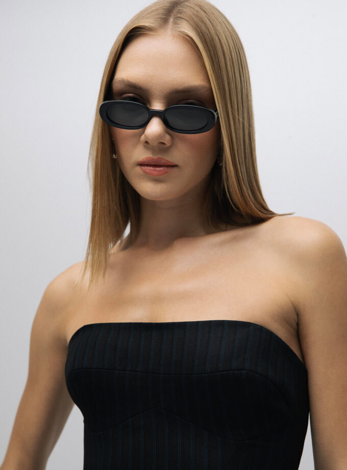 Lioara - Yırtmaç Detaylı Straplez Midi Elbise