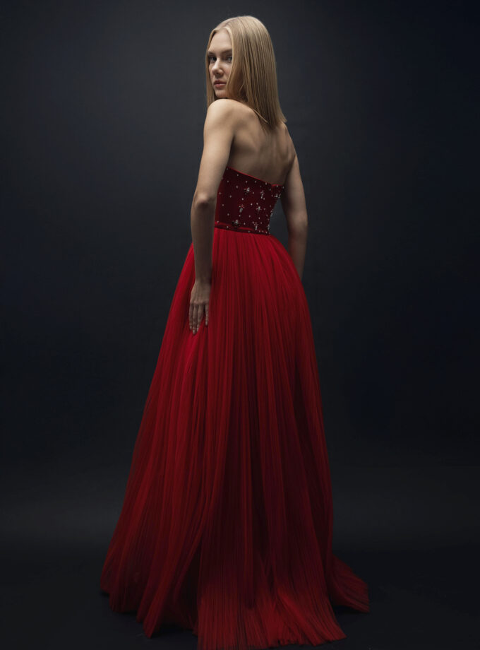 Ruby - Kırmızı Kristal Taş İşlemeli Drape Detaylı Uzun Elbise