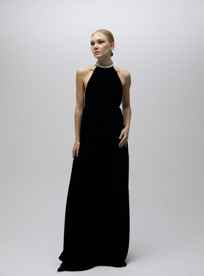 Noir - Kadife Halter Yaka Pelerin Detaylı Uzun Elbise